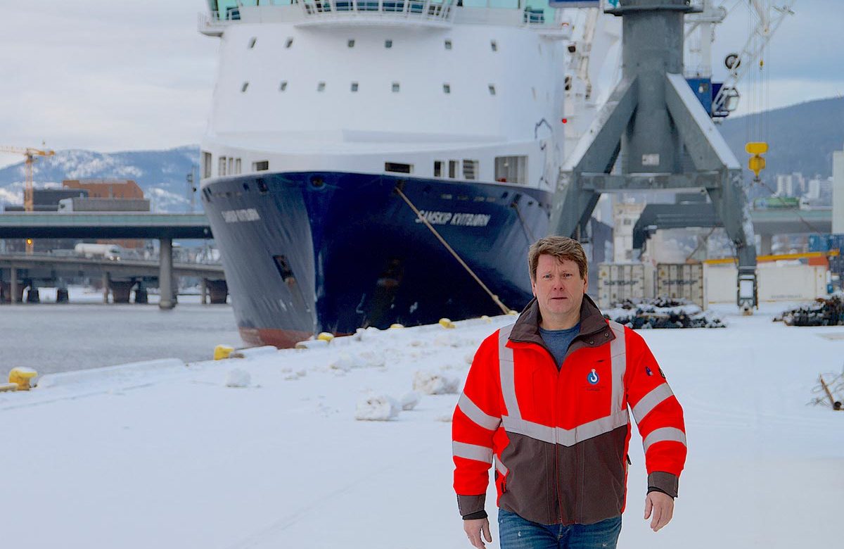 Magne Rognlid, daglig leder for administrasjonskontoret for havnearbeid ute paa havna